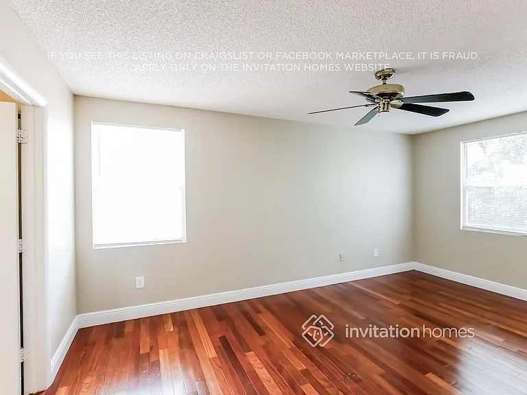 11784 NW 1st St — Photo 9