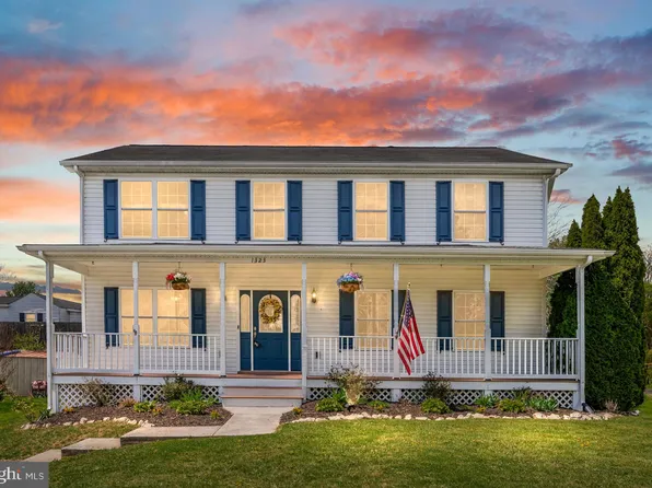 1323 Woodside Ave, Front Royal, VA 22630