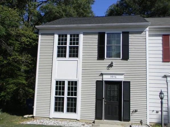 3846 Kelly Green Pl, Waldorf, MD 20602