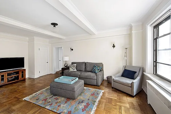 Sold by Town Residential | media 4