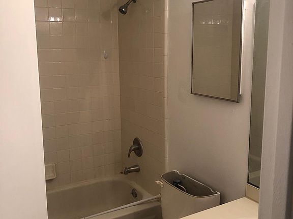 4th image of 3322 Vishaal Dr
