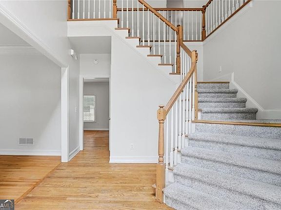 5th image of 3235 Lake Russell Way