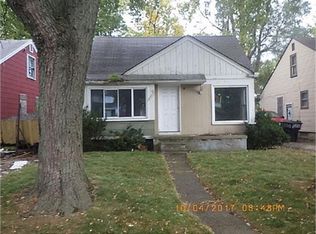 18477 Greenview Ave, Detroit, MI 48219