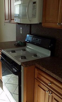 2nd image of 3601 Kings Hwy APT C2