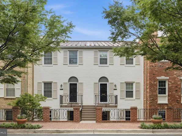 3287 Sutton Pl NW APT A, Washington, DC 20016