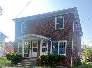 1512 Oklahoma Ave, Mattoon, IL 61938