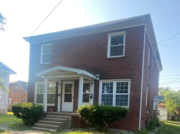 1512 Oklahoma Ave, Mattoon, IL 61938