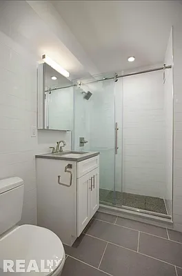 Rented by REAL New York | media 30