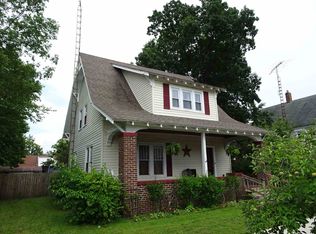 206 S Pearl St, Knox, IN 46534