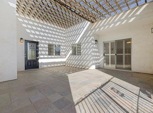 9520 E Peltier Rd, Acampo, CA 95220