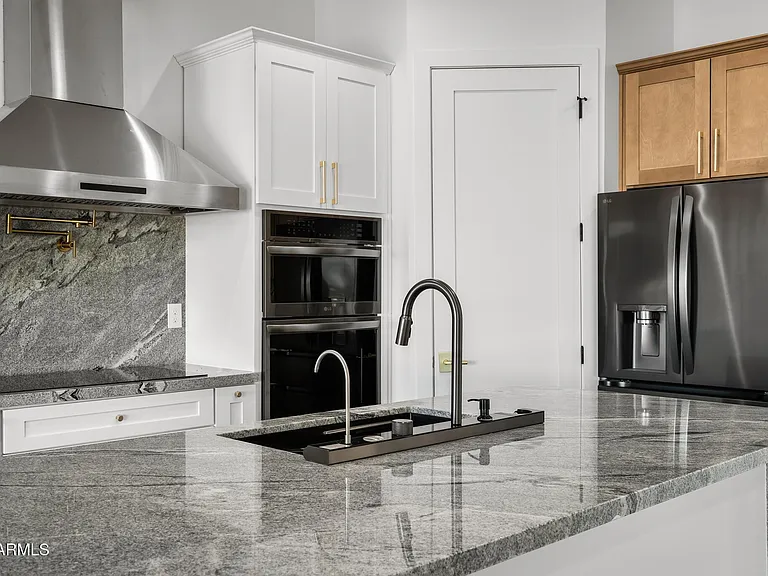 22926 W La Mirada Dr — Photo 45