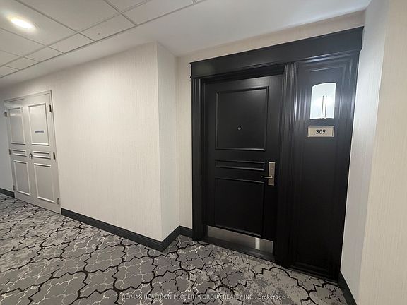 4th image of 35 Baker Hill Blvd W #309