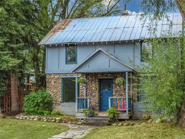 1103 Saratoga Ave, Steamboat Springs, CO 80487