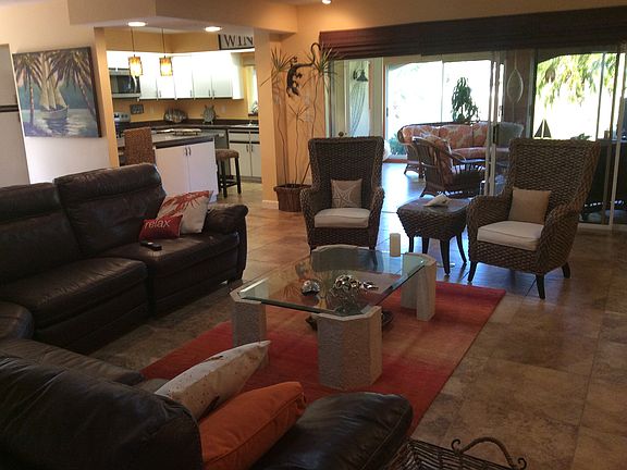 2nd image of 823 Crossfield Pl #12