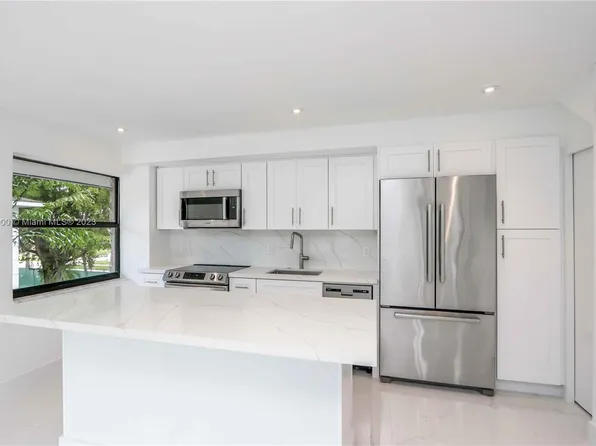 230 Sunrise Dr APT 6, Key Biscayne, FL 33149