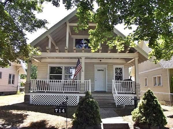 1st image of 714 E Illinois Ave