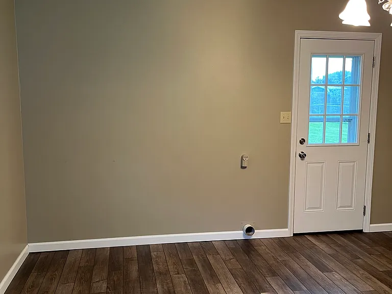 360 Avon Dr — Photo 13