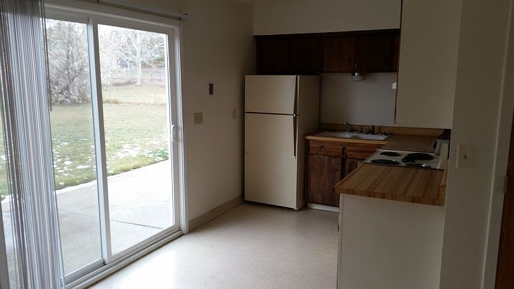 2nd image of 315 Covert Ln