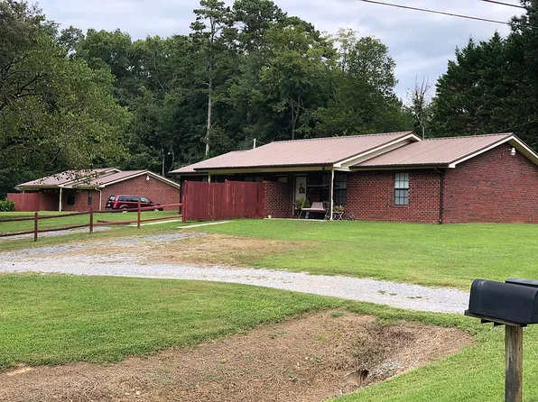 1985 Highway 2 E, Crandall, GA 30711
