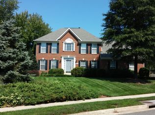 12904 Tarragon Ct, Herndon, VA 20171