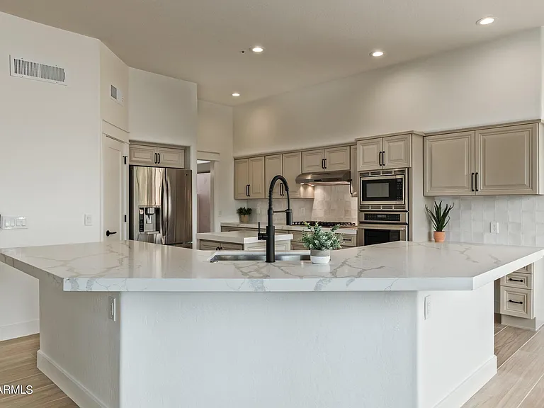 13761 E Lupine Ave — Photo 4