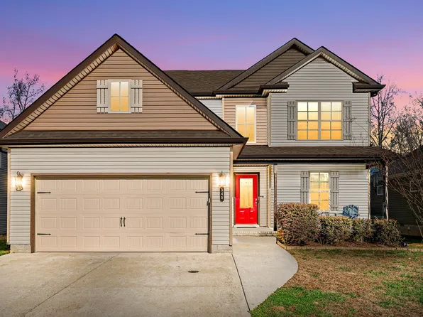 548 Medallion Cir, Clarksville, TN 37042