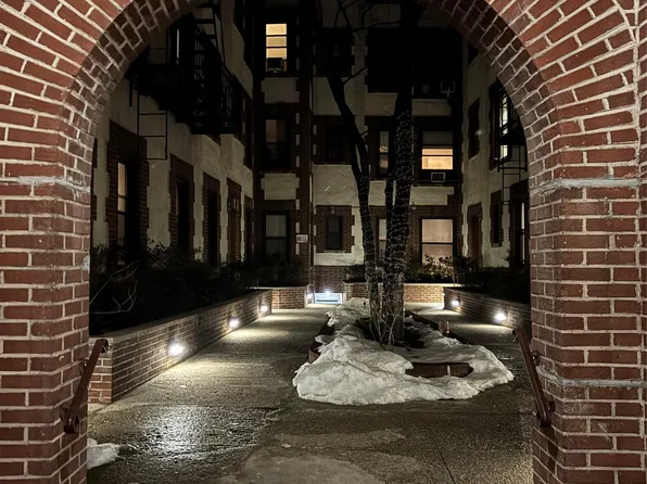 31-14 Crescent Street #7D, Astoria, NY 11106