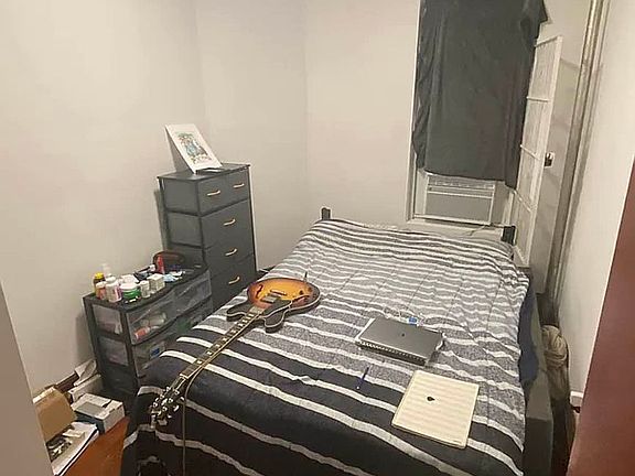 5th image of 1261 Park Ave APT 8
