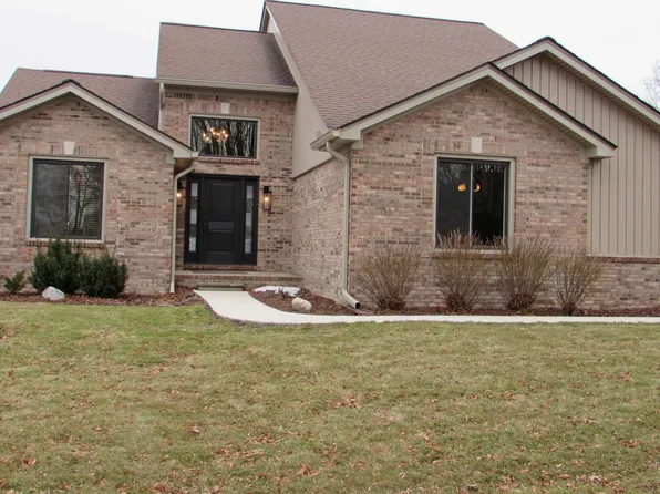 617 Turn Bull St, Lapeer, MI 48446