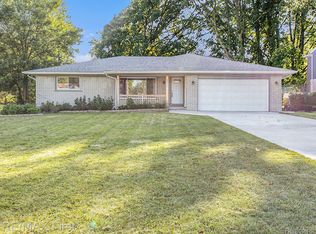 8455 Harding St, Taylor, MI 48180