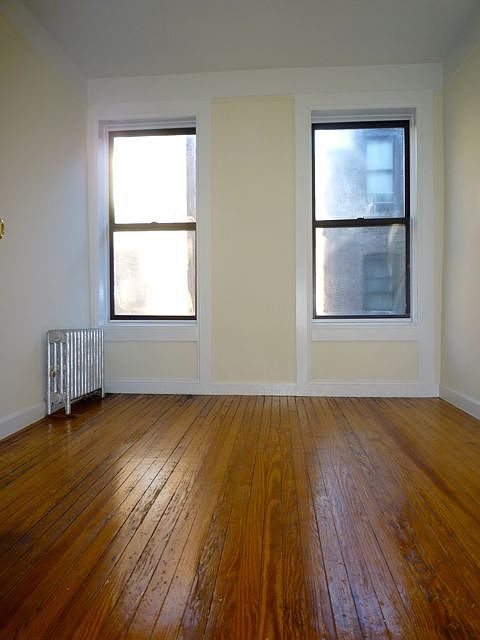 1st image of 41 1st Ave APT 7