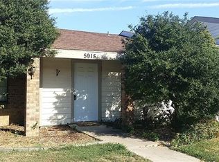 5915 Baroncrest Dr, Arlington, TX 76017