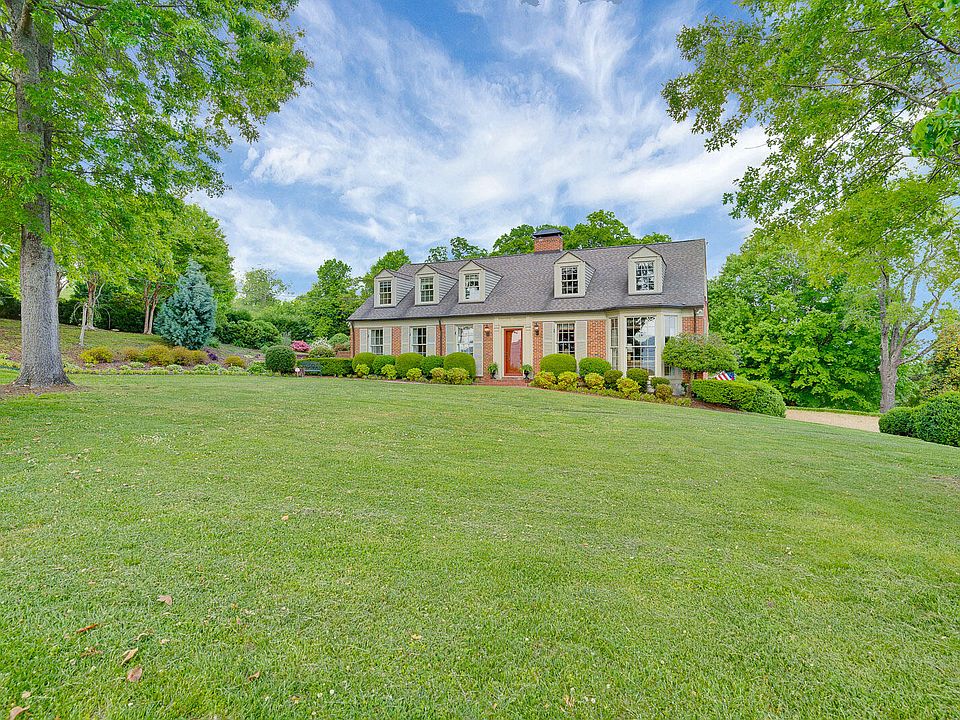 700 S Crest Rd, Chattanooga, TN 37404 Zillow