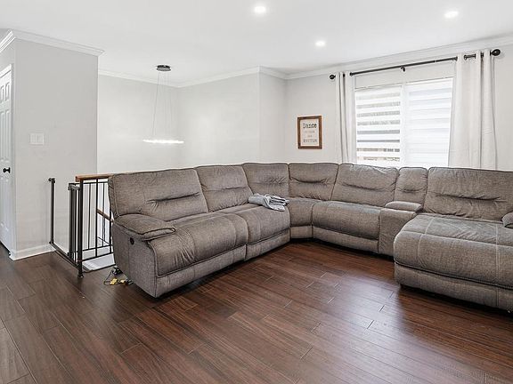 4th image of 6909 Cherryfield Rd