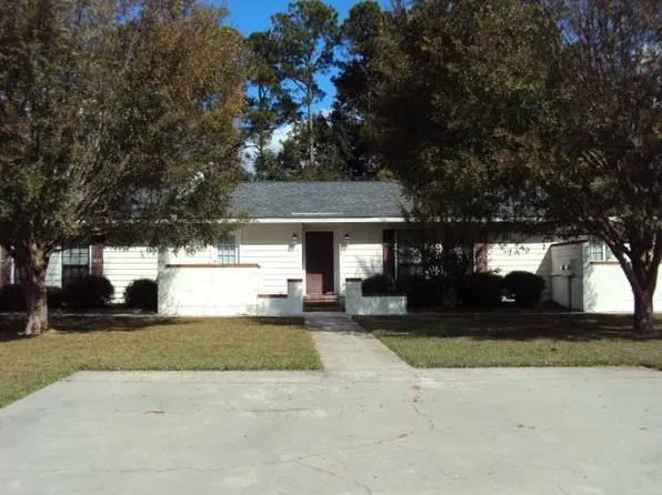 504 Pineview Dr APT A, Waycross, GA 31501