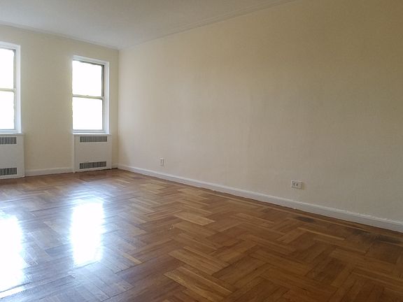 3rd image of 140 Van Cortlandt Ave W APT 3H