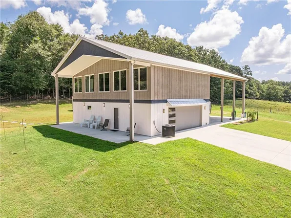 2003 Highway 323, Gillsville, GA 30543