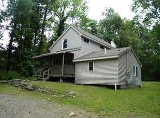 290 Niles Rd, New Hartford, CT 06057