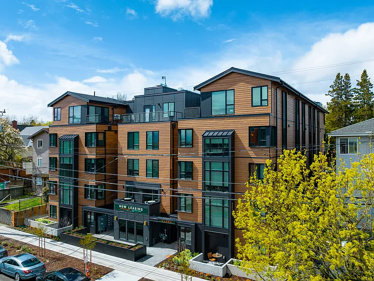 Clara Apartments — Photo 19