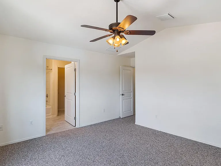 2420 W Tyler River Dr — Photo 17