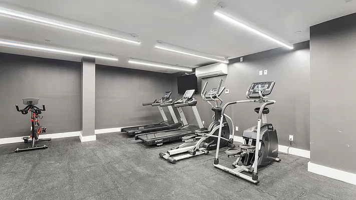 Rented by Nooklyn NYC LLC | media 51