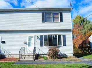35 Darrow St, Worcester, MA 01606
