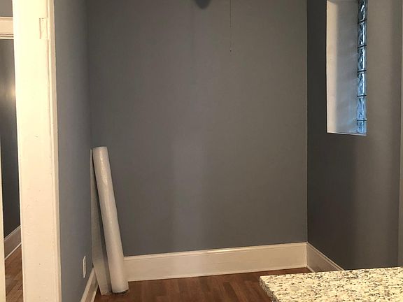 2nd image of 4245 N Ashland Ave APT 3