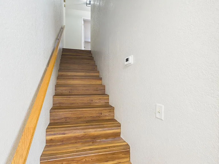 119 Frederick Rd — Photo 5