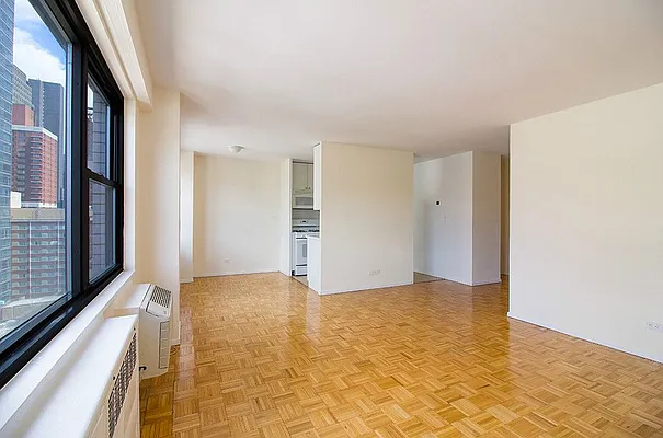 Rented by Keller Williams NYC | media 9