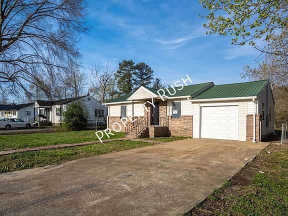 3rd image of 1535 Myrt St