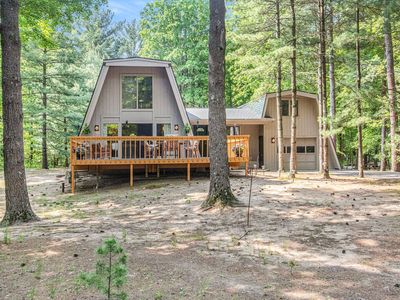 77125 Pinewood Ln, South Haven, MI, 49090
