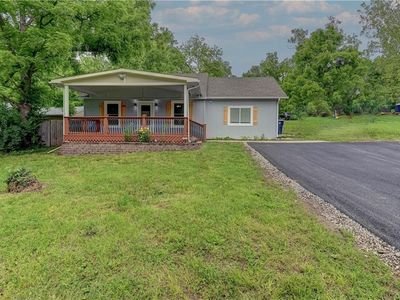 5318 NE 49th St, Kansas City, MO, 64119