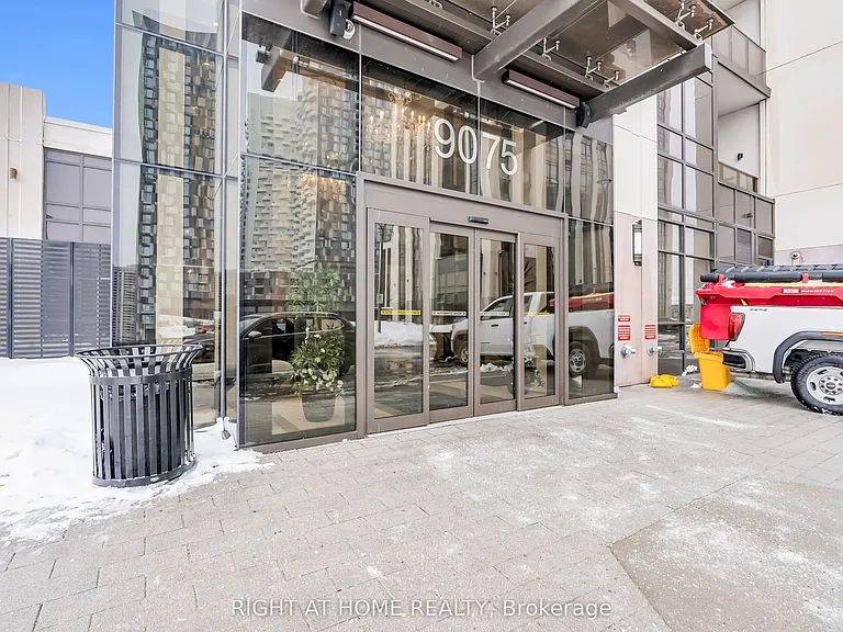 9075 Jane St #704 — Photo 4