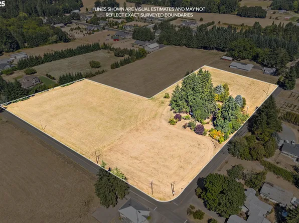 21555 NE Sunnycrest Rd, Newberg, OR 97132